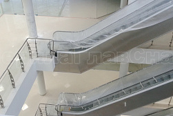 Стеклянные перила для атриумов в Волгограде. Готовые проекты ПерилаГлавСнаб - фото 3