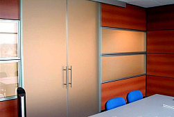 Раздвижные стеклянные двери в Волгограде. Готовые проекты ПерилаГлавСнаб - фото 4