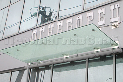 Стеклянные козырьки на вантах в Волгограде. Готовые проекты ПерилаГлавСнаб - фото 24