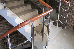 Перила и ограждения из нержавейки и дерева в Волгограде. Готовые проекты ПерилаГлавСнаб - фото 28