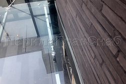 Стеклянные козырьки на спайдерах в Волгограде. Готовые проекты ПерилаГлавСнаб - фото 6