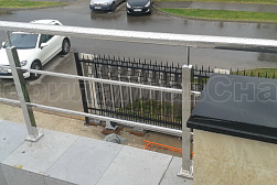 Перила и ограждения из нержавеющей стали с двумя ригелями в Волгограде. Готовые проекты ПерилаГлавСнаб - фото 7