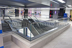 Цельностеклянные ограждения на несущем стекле в Волгограде. Готовые проекты ПерилаГлавСнаб - фото 23