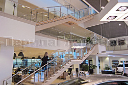 Стеклянные ограждения для торговых  и бизнес центров в Волгограде. Готовые проекты ПерилаГлавСнаб - фото 26