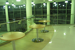 Стеклянные ограждения для торговых  и бизнес центров в Волгограде. Готовые проекты ПерилаГлавСнаб - фото 9