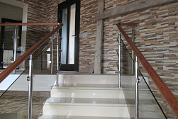 Перила и ограждения из нержавейки и дерева в Волгограде. Готовые проекты ПерилаГлавСнаб - фото 27