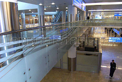 Стеклянные перила для атриумов в Волгограде. Готовые проекты ПерилаГлавСнаб - фото 16