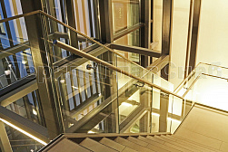 Стеклянные ограждения для торговых  и бизнес центров в Волгограде. Готовые проекты ПерилаГлавСнаб - фото 21